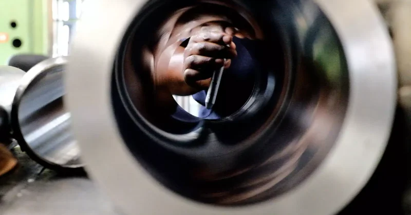 The Optimal Surface Finishes for a Hydraulic Cylinder Barrel